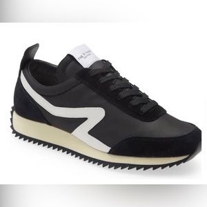 Rag & Bone New York retro runners. Size 9.5.
